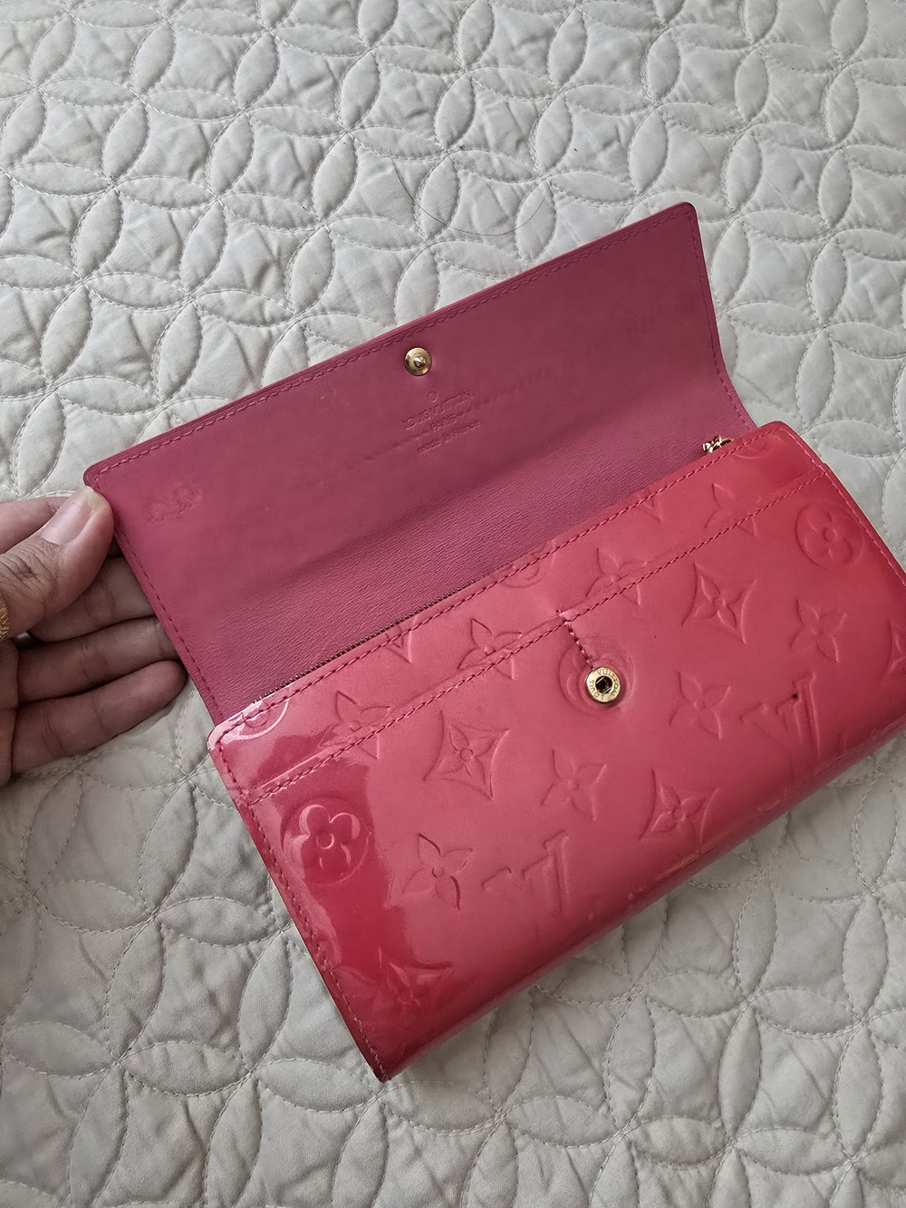 Louis Vuitton Pink Patent Monogram Continental Wallet - Picture 2 of 14